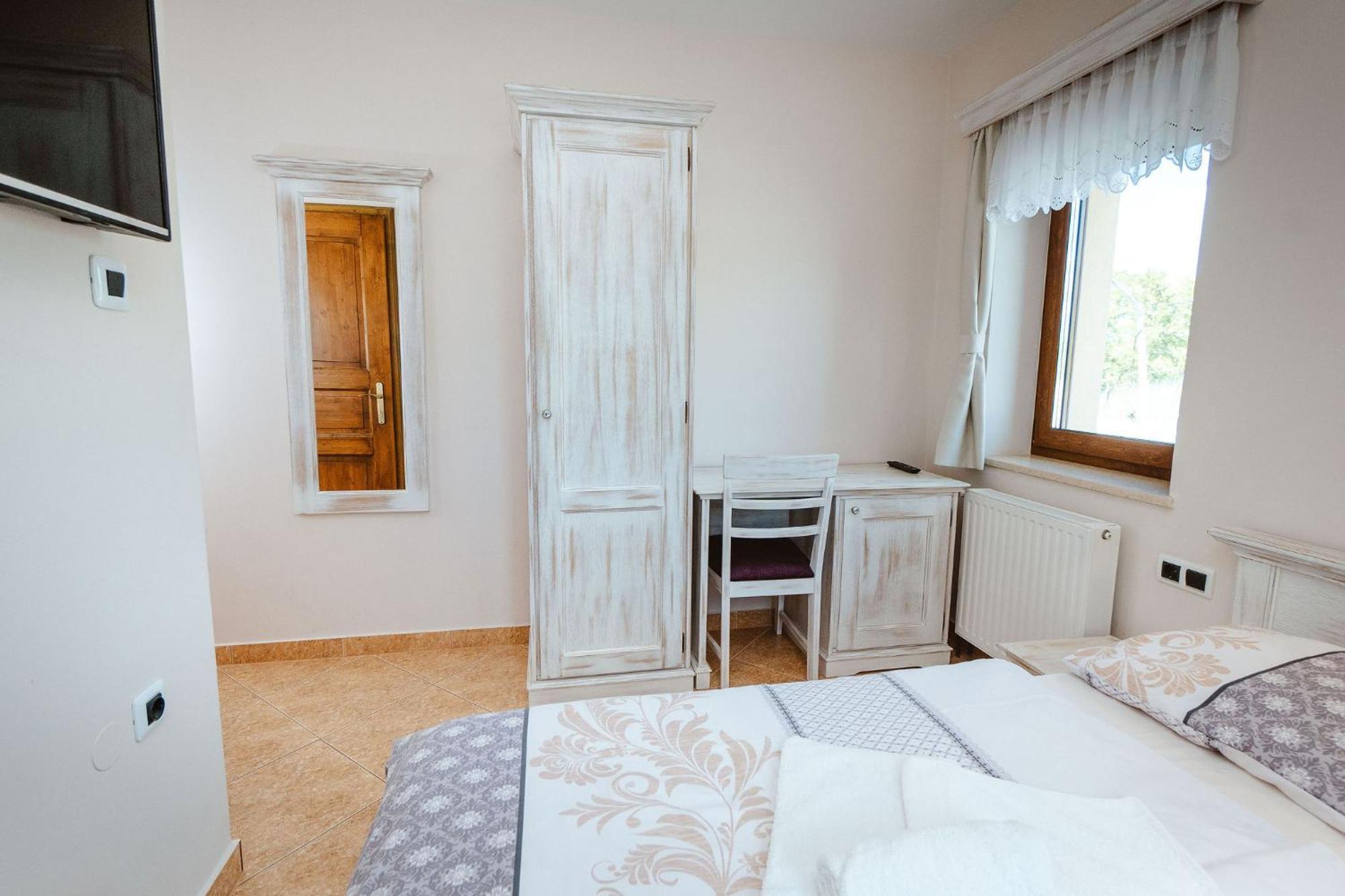 Zelena Oaza - B&B Miklavz pri Ormozu Экстерьер фото