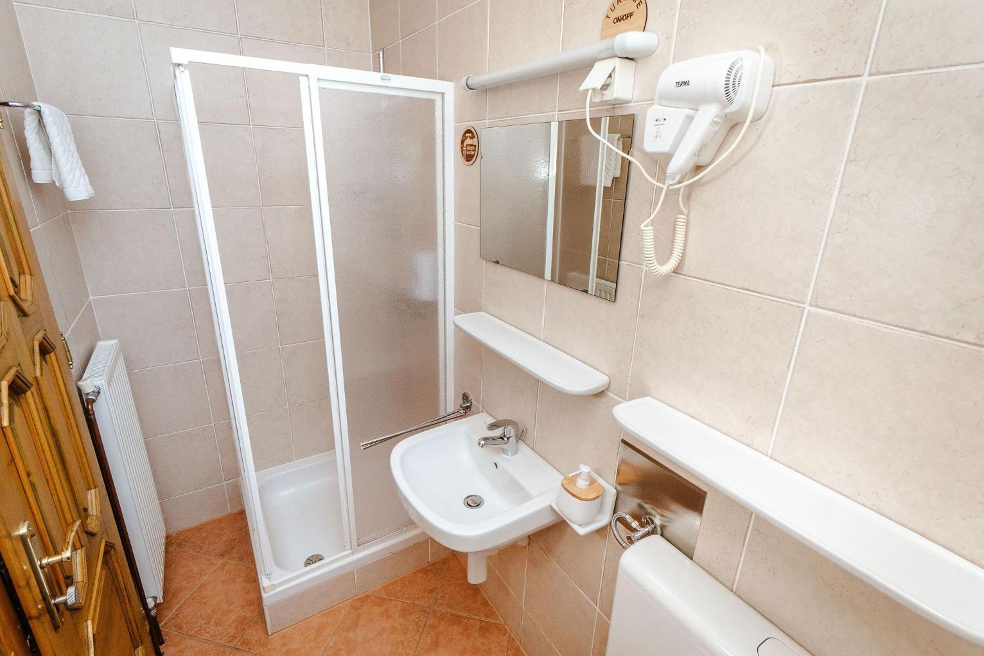 Zelena Oaza - B&B Miklavz pri Ormozu Экстерьер фото